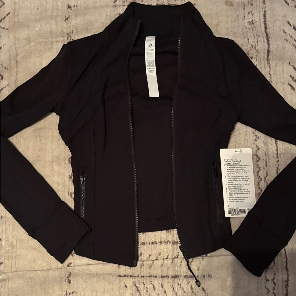 NWT Lululemon Athletica Black Define Cropped Jacket “Nulu”
